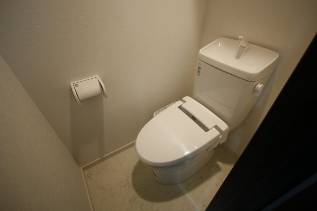 高崎市浜尻町のアパートのトイレ