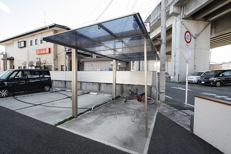 エトス２８EFGの駐車場