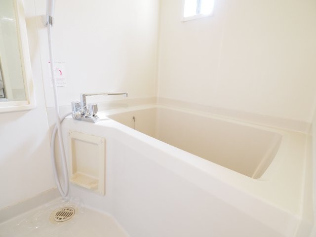 高崎市飯塚町のアパートの浴室