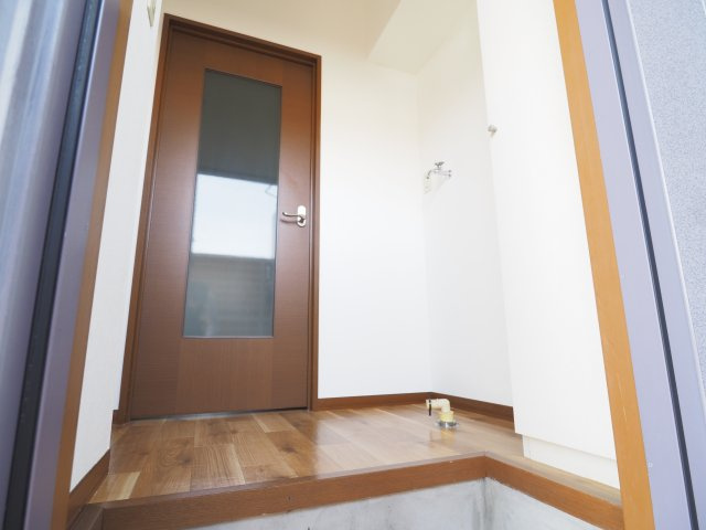 高崎市飯塚町のアパートの玄関