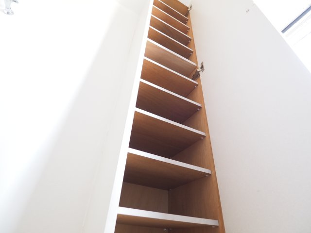 高崎市飯塚町のアパートの収納