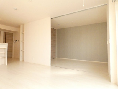 【居間・リビング】 | ルエスト・ラメールⅡ