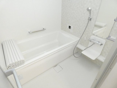 【浴室】 | ルエスト・ラメールⅡ