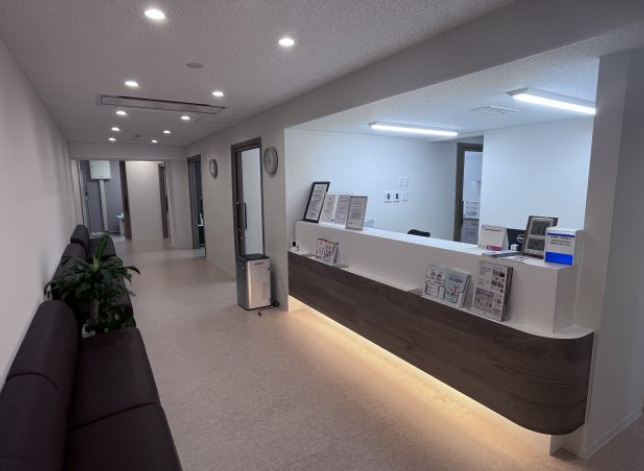 大津市皇子が丘２丁目の店舗一部のロビー