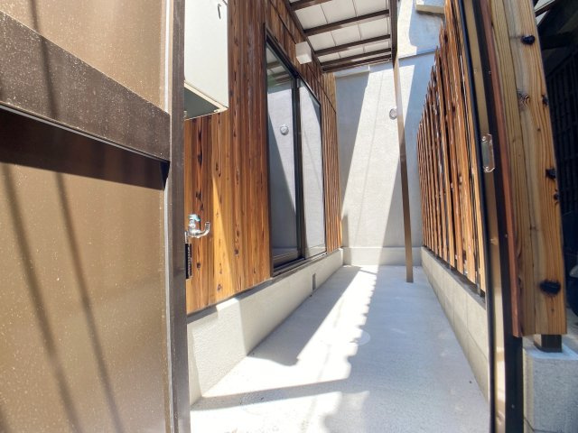 貸戸建　中京区姉小路通堀川東入鍛冶町のその他|物置(自転車やバイクが置けます)