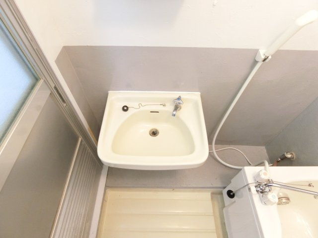 ビレッジハウス泉北栂タワーの洗面所