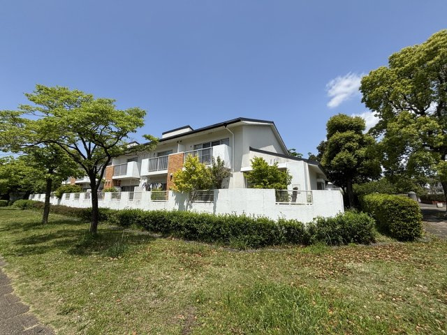 エステート鶴牧５－３７の画像