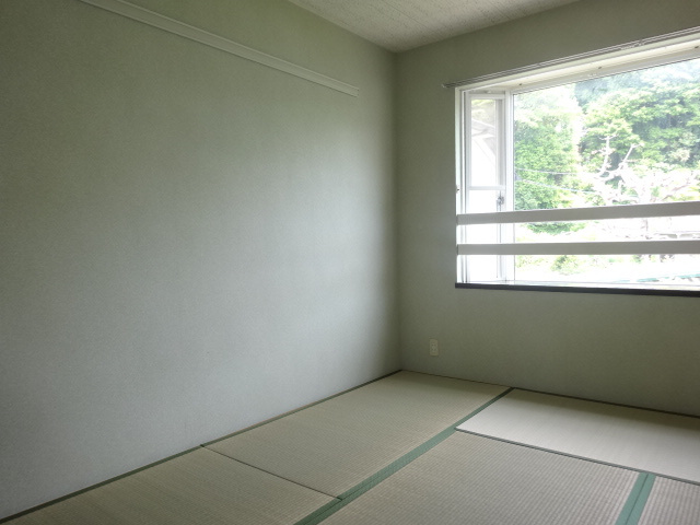 レークサイドてらだⅢの和室