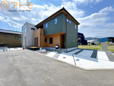 【駐車場】 | 清水区北脇新田　新築戸建　B区画 | 3台の駐車スペースです♪