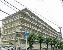 【外観】 | 堺東グリーンハイツ | 総戸数192戸の６階建マンションです