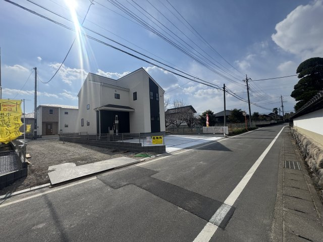 新築　高崎市正観寺町第1　Livele Garden.S　4号棟の前面道路含む現地写真|現地写真　北側接道幅員約5.5ｍ