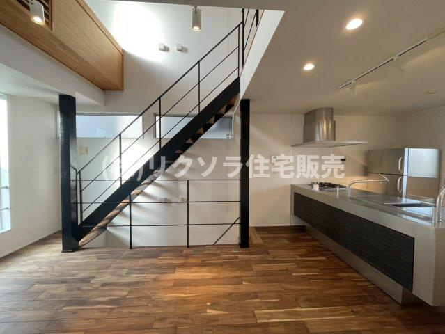 上神田２丁目　中古一戸建てのダイニング|■物件内覧・資金計画相談・住宅ローン相談、リフォーム相談、お問合せ受付中■
※当日・翌日のご内覧、ご相談はお電話でのお問合せがスムーズです！