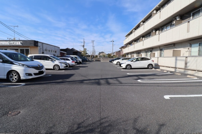 【駐車場】 | エル・カミーノ城南
