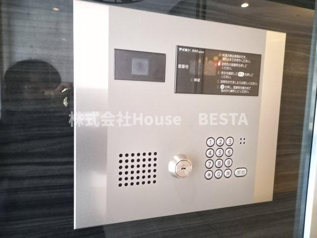 エスリード神戸三宮ラグジェのエントランス