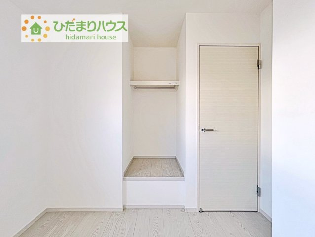 【収納】 | 牛久市田宮町20期　新築戸建　3号棟 | ハンガーパイプ付でお洋服の出し入れもラクラクです！