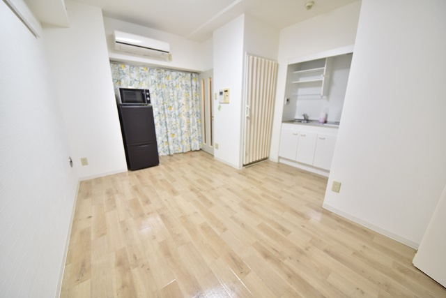 朝日プラザ呉センターコアの居間・リビング