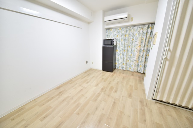 朝日プラザ呉センターコアの洋室