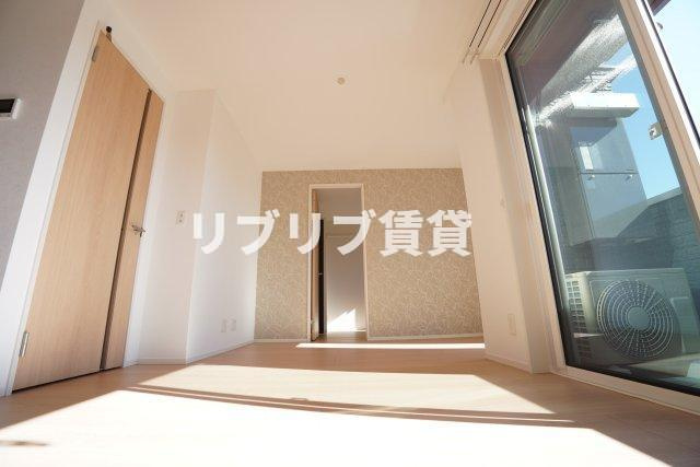 ラ・パートメント本千葉の居間・リビング