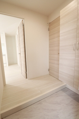 【玄関】 | D Paina 日吉本町Ⅱ