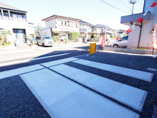 【駐車場】