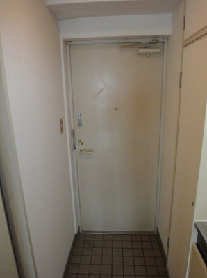 【玄関】 | ドミトリーモリ関大前 | 玄関★