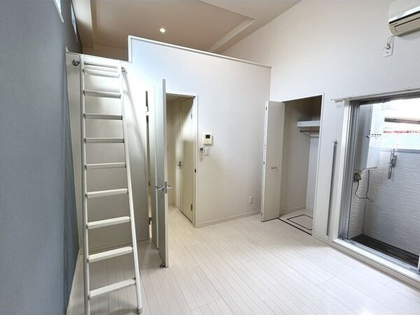 アイビス白壁の内装