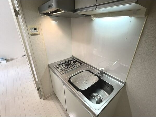 アイビス白壁のキッチン