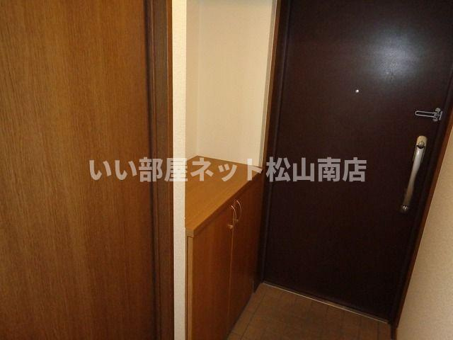 【玄関】 | 久米ツインタワービル
