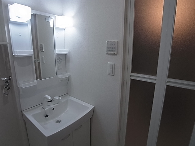 神戸市須磨区北町２丁目のアパートの洗面所|シャンプードレッサー