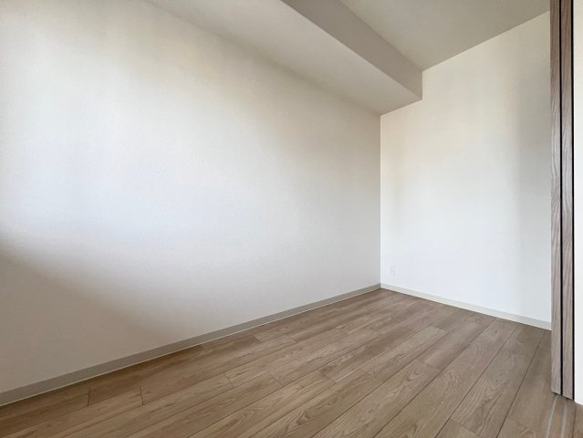 アーバネックス南森町EASTの洋室