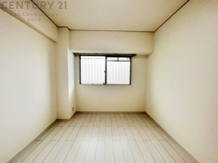 個人の部屋や寝室として使える洋室です