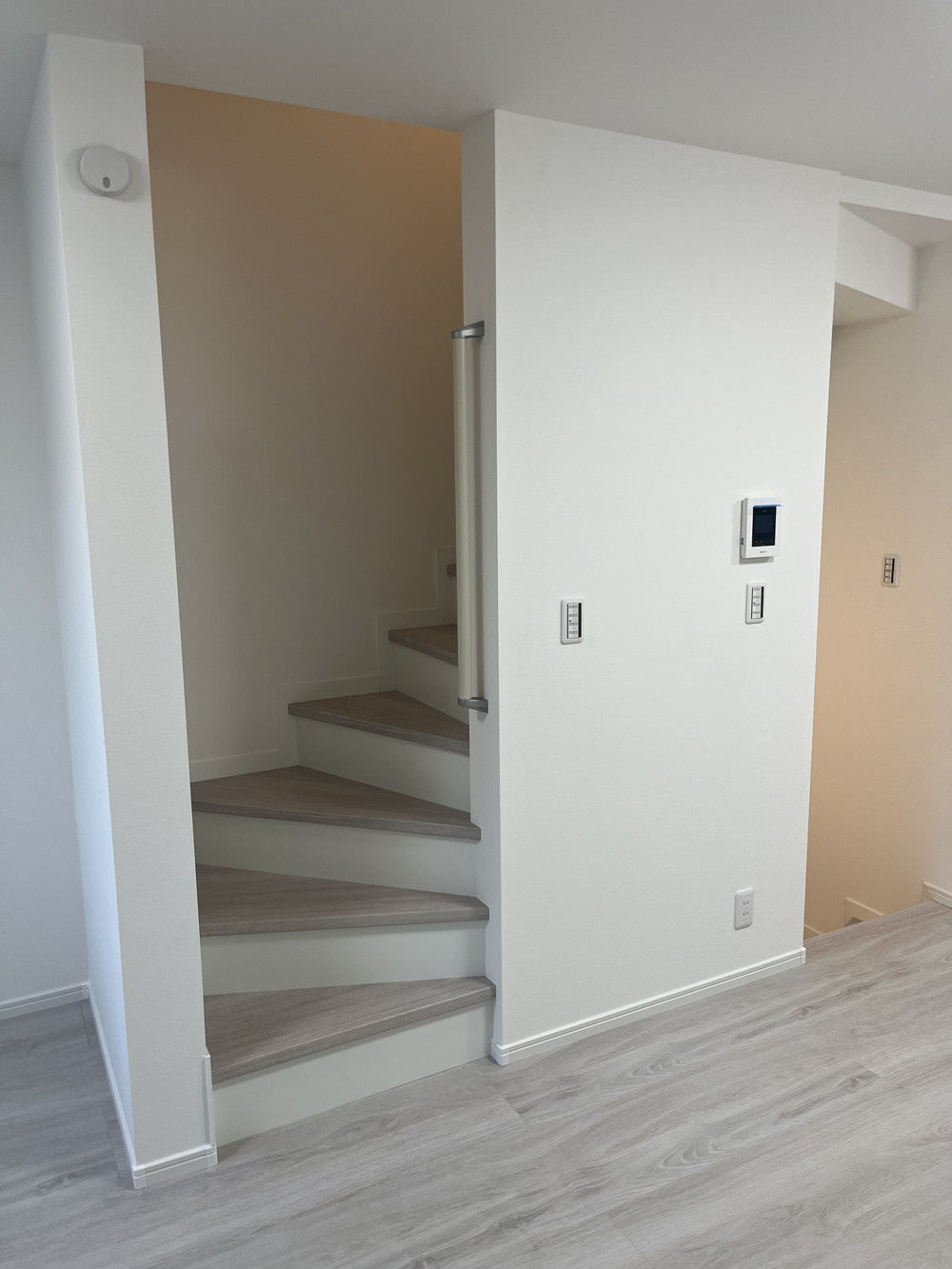 SHINES東駒形の居間・リビング