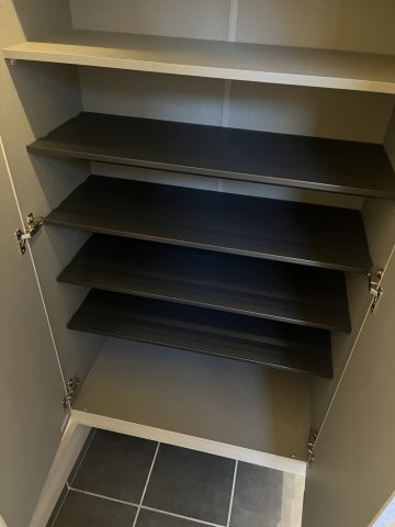 SHINES東駒形の玄関