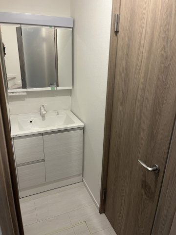 SHINES東駒形の洗面所