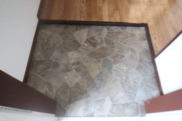 ハイツ杉本の玄関