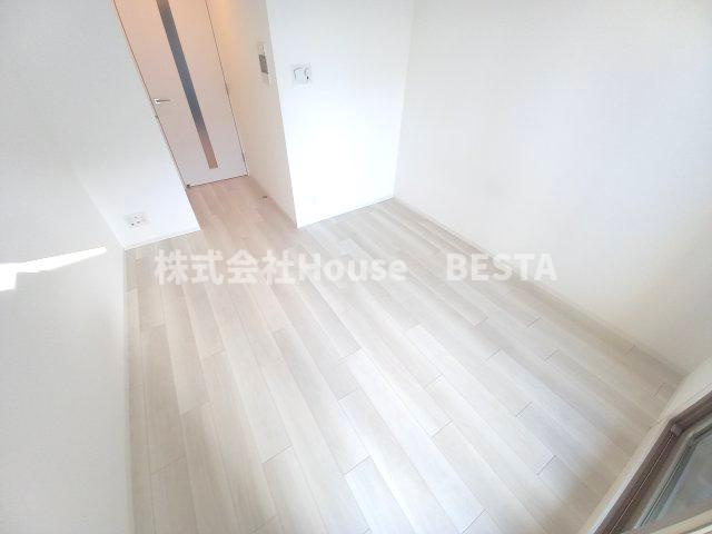 エスリード神戸大倉山ヒルズの洋室