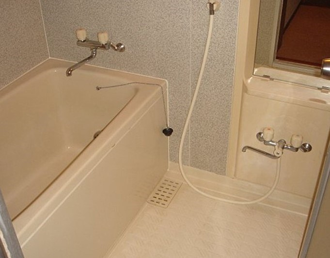 ロイヤルマリーンハイムの浴室