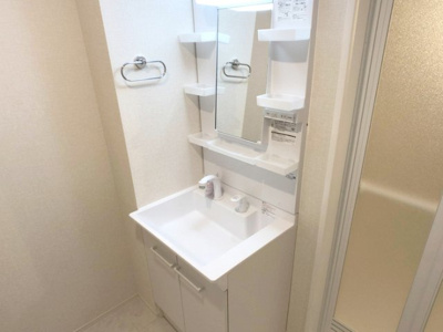 【独立洗面台】 | メゾンピュール | 洗面室