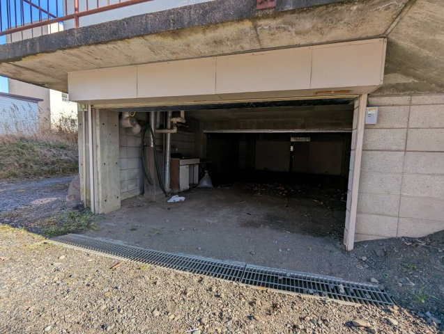 鶴ケ岱2丁目　古屋付土地の外観