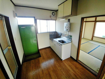 【居間・リビング】 | 第三員規荘