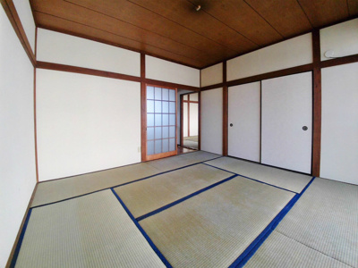 【寝室】 | 第三員規荘