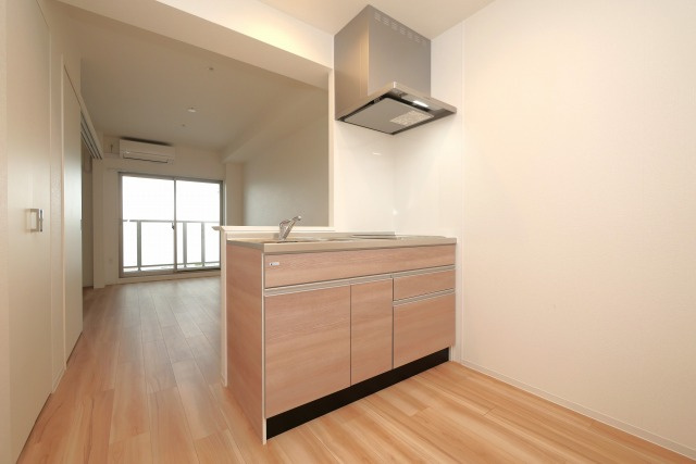 セレニテ東三国ミラクのキッチン