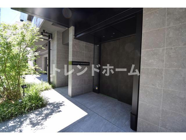 リビオレゾン南森町のエントランス|選べる家電プランあり！！