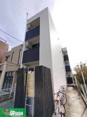 AZUR江南の外観