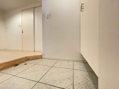 【玄関】 | ファイブコート向丘