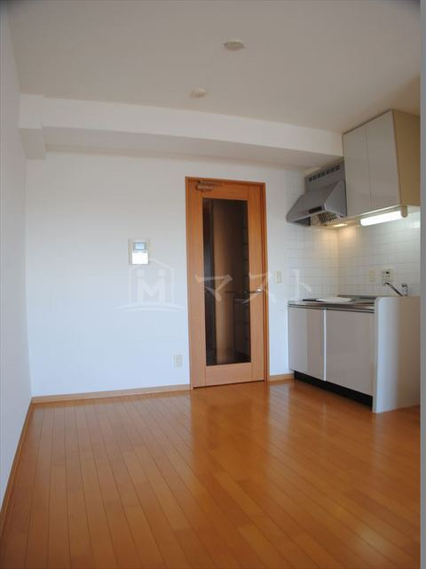 クリーデンス福島の内装