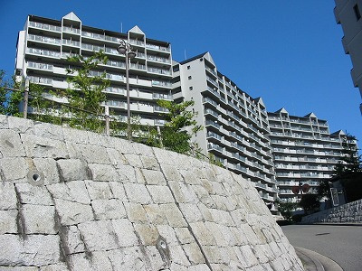 セントラルヒルズM棟の外観