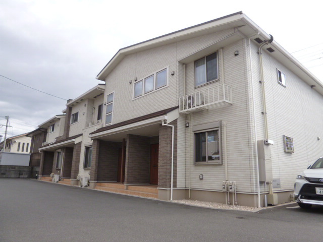 倉敷市中畝２丁目のアパートの外観