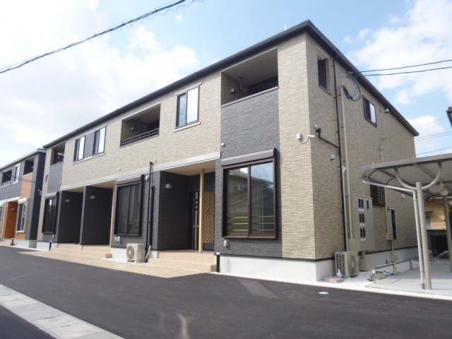 倉敷市連島町亀島新田のアパートの外観