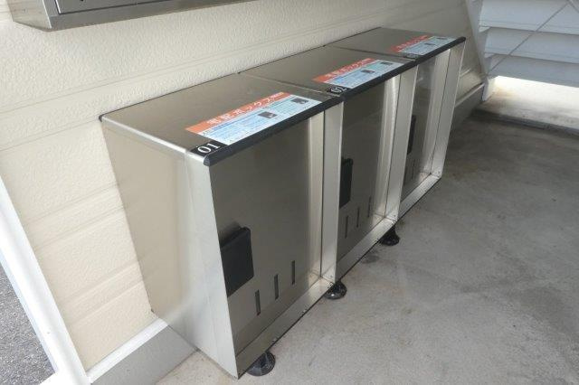 倉敷市大島のアパートのその他共用部分|宅配ボックス完備。
